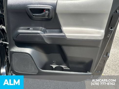 Used 2023 Toyota Tacoma SR AWD/4WD image 18