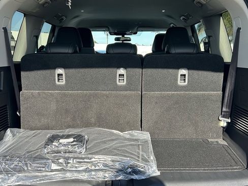 New 2026 Nissan Armada SV image 13