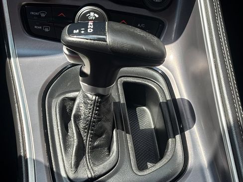 Used 2019 Dodge Challenger SXT w/ Plus Package RWD image 15