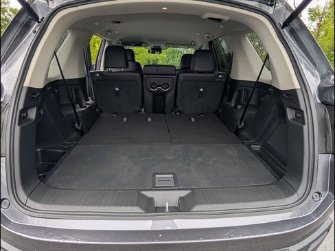 Certified 2025 Honda Pilot EX-L image 20