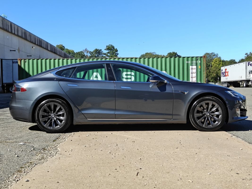 Used 2018 Tesla Model S 100D AWD/4WD image 8