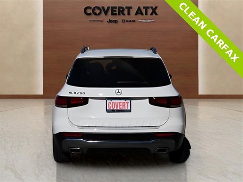 Used 2022 Mercedes-Benz GLB 250 image 4