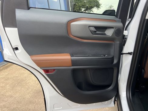 New 2025 Ford Bronco Sport Outer Banks w/ Outer Banks Tech Package+ image 9