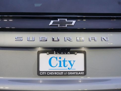 New 2026 Chevrolet Suburban High Country image 40