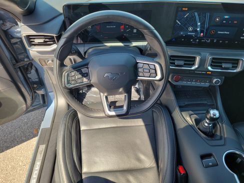 Used 2024 Ford Mustang GT Premium RWD image 15