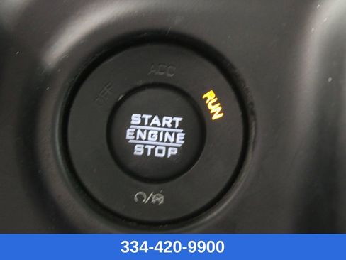 Used 2021 Jeep Wrangler Unlimited Sahara image 11