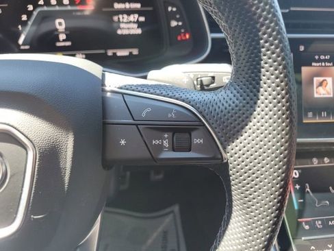 Used 2022 Audi SQ8 Prestige w/ Prestige Package image 29