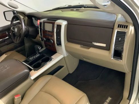 Used 2009 Dodge Ram 1500 Truck Laramie AWD/4WD image 33