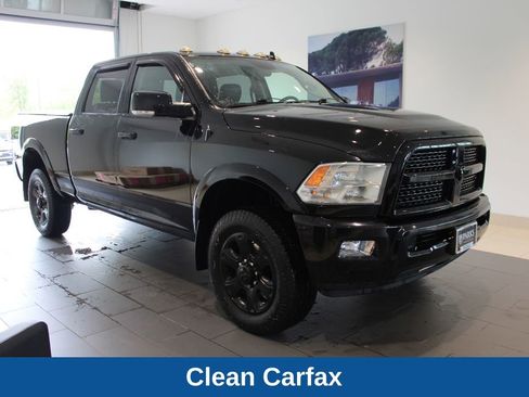 Used 2014 RAM 2500 Laramie w/ Black Appearance Group AWD/4WD image 2