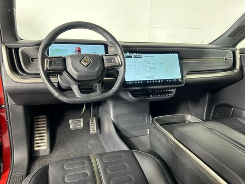 Used 2023 Rivian R1T Adventure image 19