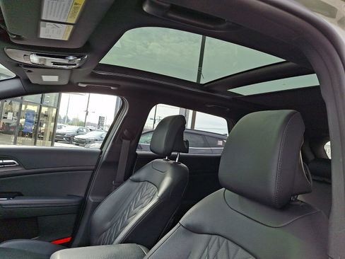 Used 2023 Kia Sportage X-Line w/ X-Line Premium Package image 15