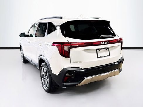 Used 2024 Kia Seltos S AWD/4WD image 5