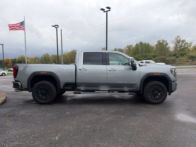 Used 2025 GMC Sierra 2500 Denali w/ Denali Reserve Package AWD/4WD image 6