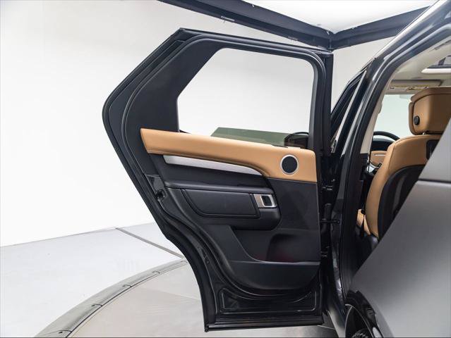 New 2026 Land Rover Discovery Limited Edition AWD/4WD image 25