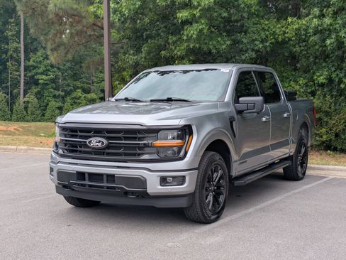 Used 2025 Ford F150 XLT w/ Equipment Group 302A MID AWD/4WD image 6