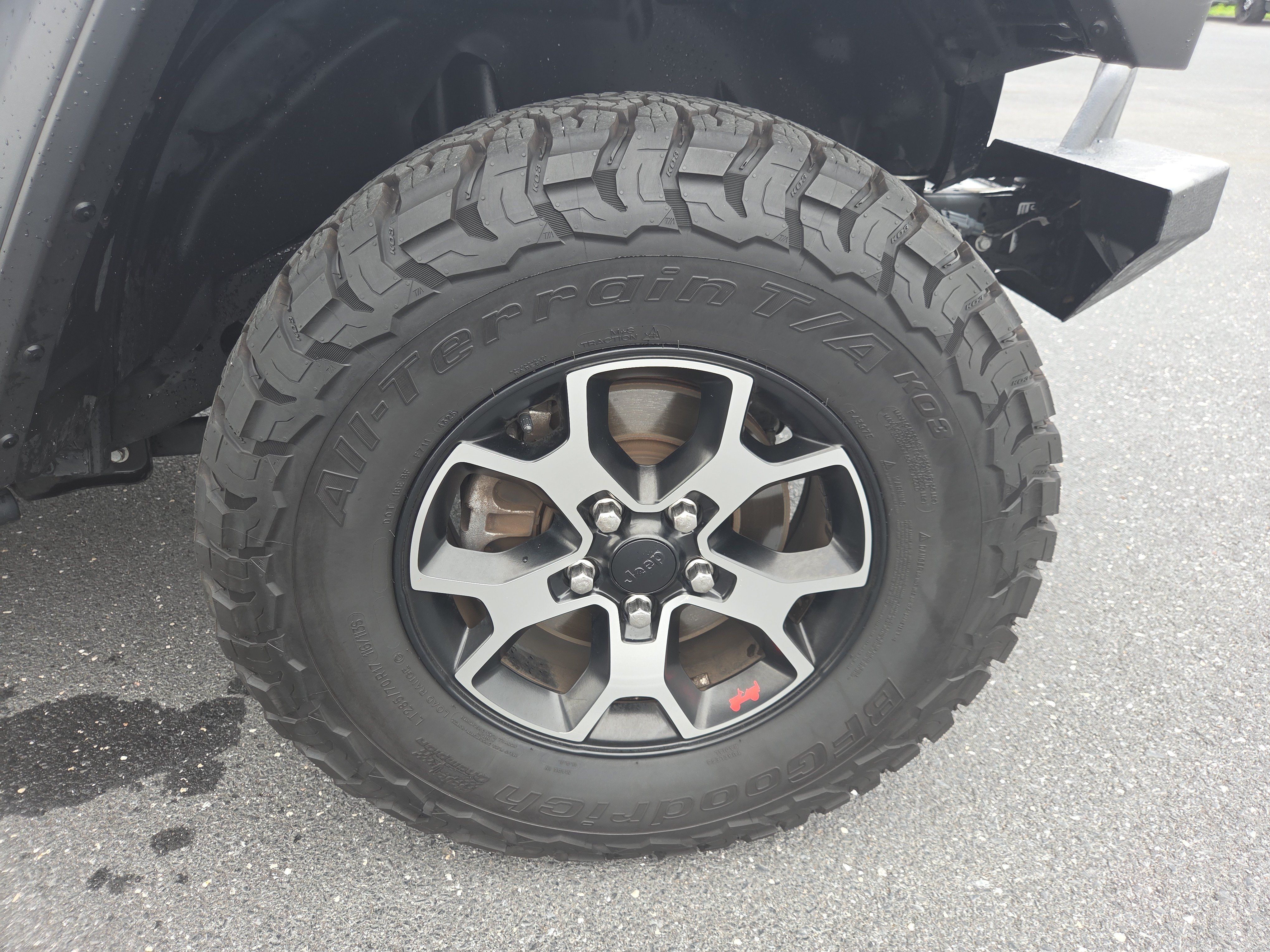 Used 2021 Jeep Wrangler Unlimited Rubicon w/ LED Lighting Group AWD/4WD image 30