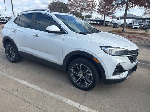 Used 2023 Buick Encore GX Select w/ Safety Package II image 5