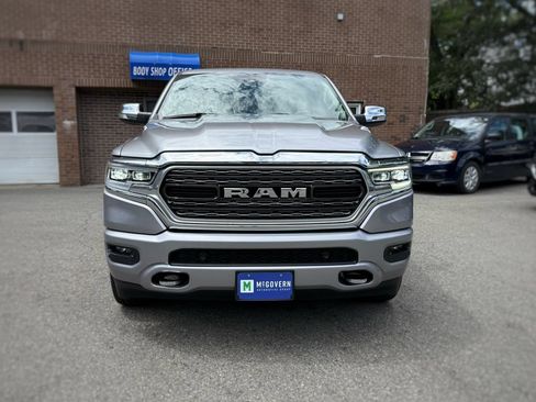 Used 2022 RAM 1500 Limited AWD/4WD image 2