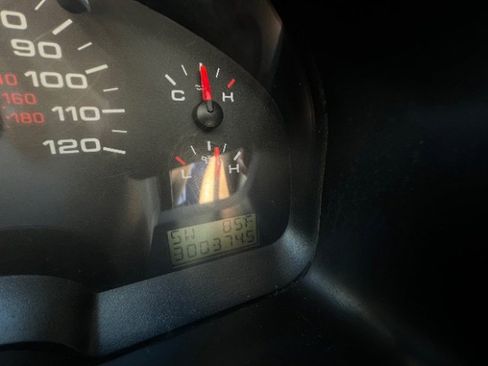 Used 2006 Ford F150 XLT image 14