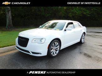 Used 2019 Chrysler 300 Touring L w/ Quick Order Package 22F image 1