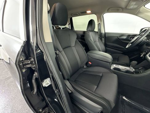 Used 2023 Subaru Ascent Premium AWD/4WD image 26
