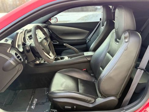 Used 2013 Chevrolet Camaro SS w/ SS Performance Package image 10