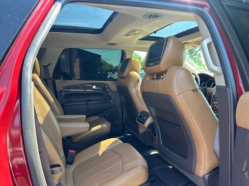 Used 2017 Buick Enclave Leather w/ Trailering Package AWD/4WD image 18
