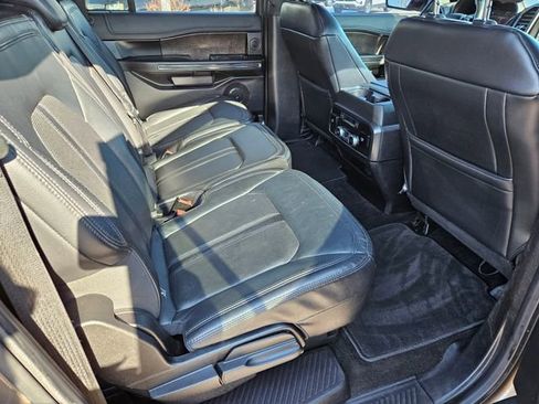 Used 2019 Ford Expedition Max Limited image 16