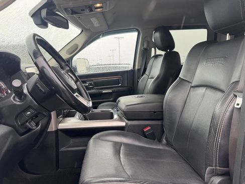 Used 2018 RAM 2500 Laramie AWD/4WD image 9