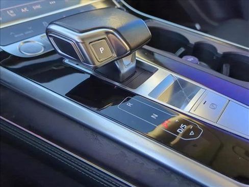 Used 2020 Audi Q8 Prestige w/ Prestige Package image 24