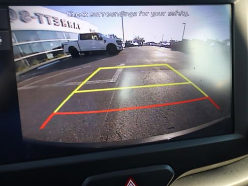 Used 2025 Kia Soul LX w/ LX Technology Package image 4