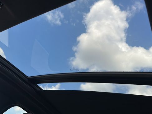 Certified 2023 BMW X3 xDrive30i w/ Premium Package image 37