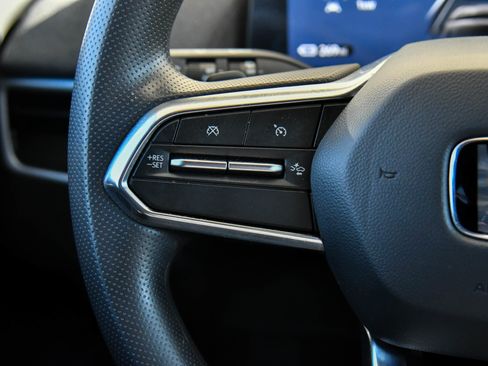 Used 2024 Honda Prologue EX image 33