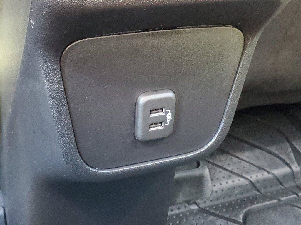 Used 2024 Chevrolet Equinox LT FWD image 26