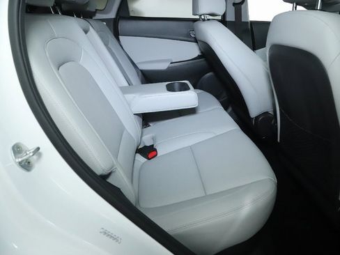 Used 2022 Hyundai Kona Limited w/ Cargo Package image 34