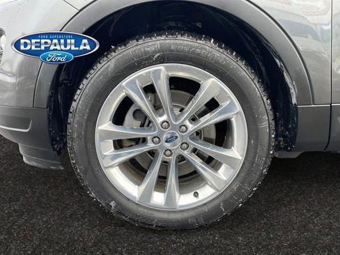 Used 2019 Ford Explorer XLT w/ Equipment Group 202A image 18