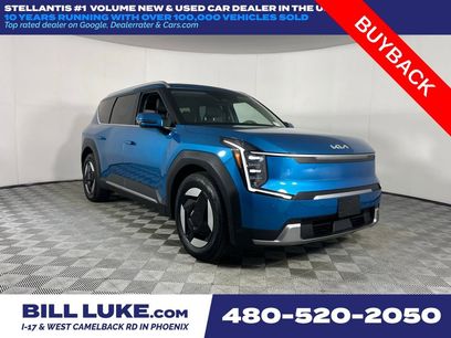 Used 2025 Kia EV9 Wind