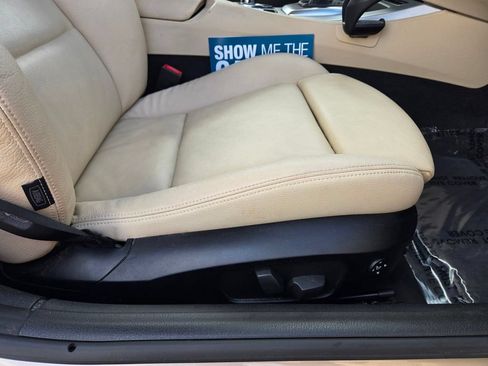 Used 2012 BMW Z4 sDrive35i RWD image 44