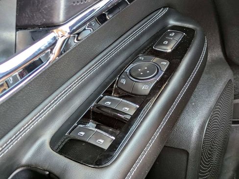 Used 2023 Lincoln Corsair Reserve w/ Equipment Group 201A AWD/4WD image 25