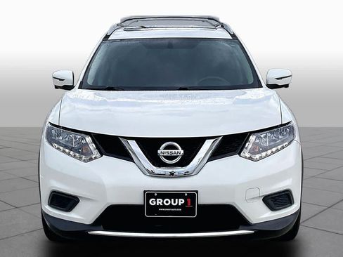 Used 2016 Nissan Rogue SV w/ SV Premium Package FWD image 4