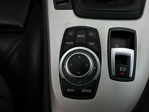 Used 2011 BMW Z4 sDrive30i image 26