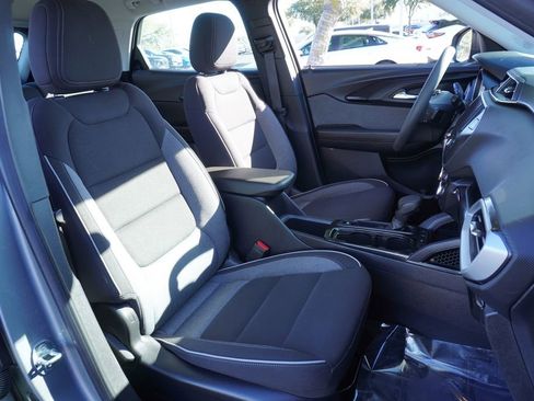 Used 2023 Chevrolet TrailBlazer LS image 12
