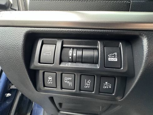 Used 2019 Subaru Outback 3.6R Limited image 6