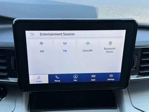 Used 2023 Ford Explorer XLT w/ Equipment Group 202A image 11