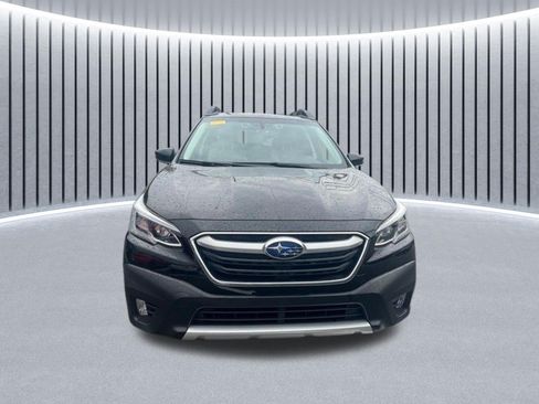 Used 2022 Subaru Outback Limited AWD/4WD image 2