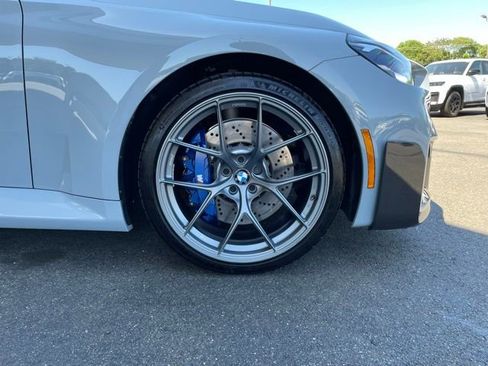 Used 2023 BMW M2 RWD image 32