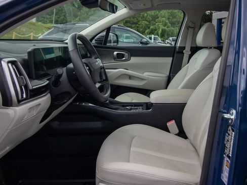Used 2026 Kia Sorento X-Line EX AWD/4WD image 6