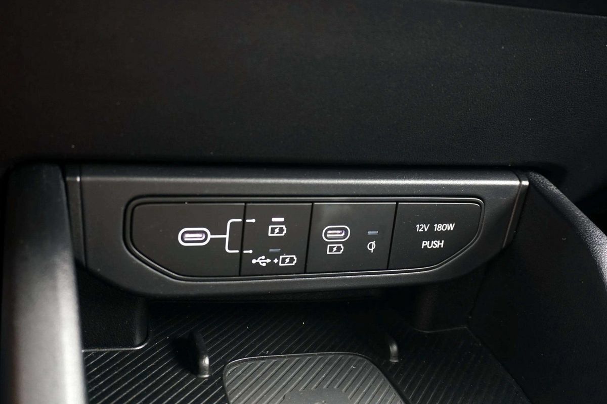 Used 2025 Kia K4 GT-Line w/ GT-Line Sunroof Package FWD image 35