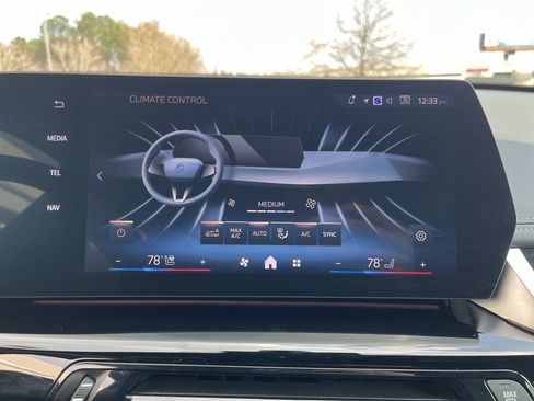 Certified 2025 BMW X1 xDrive28i w/ Convenience Package image 26