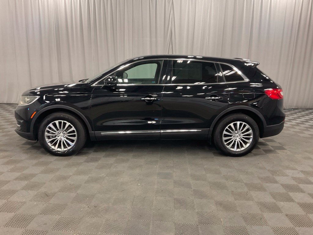 Used 2016 Lincoln MKX Select w/ Select Plus Package AWD/4WD image 10